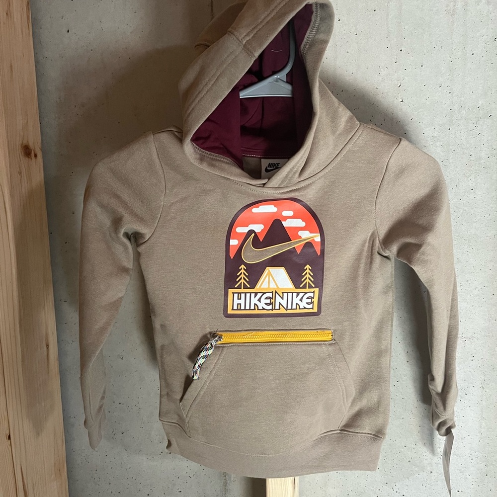Nike Trail Kids Hoodie Size 5 Khaki